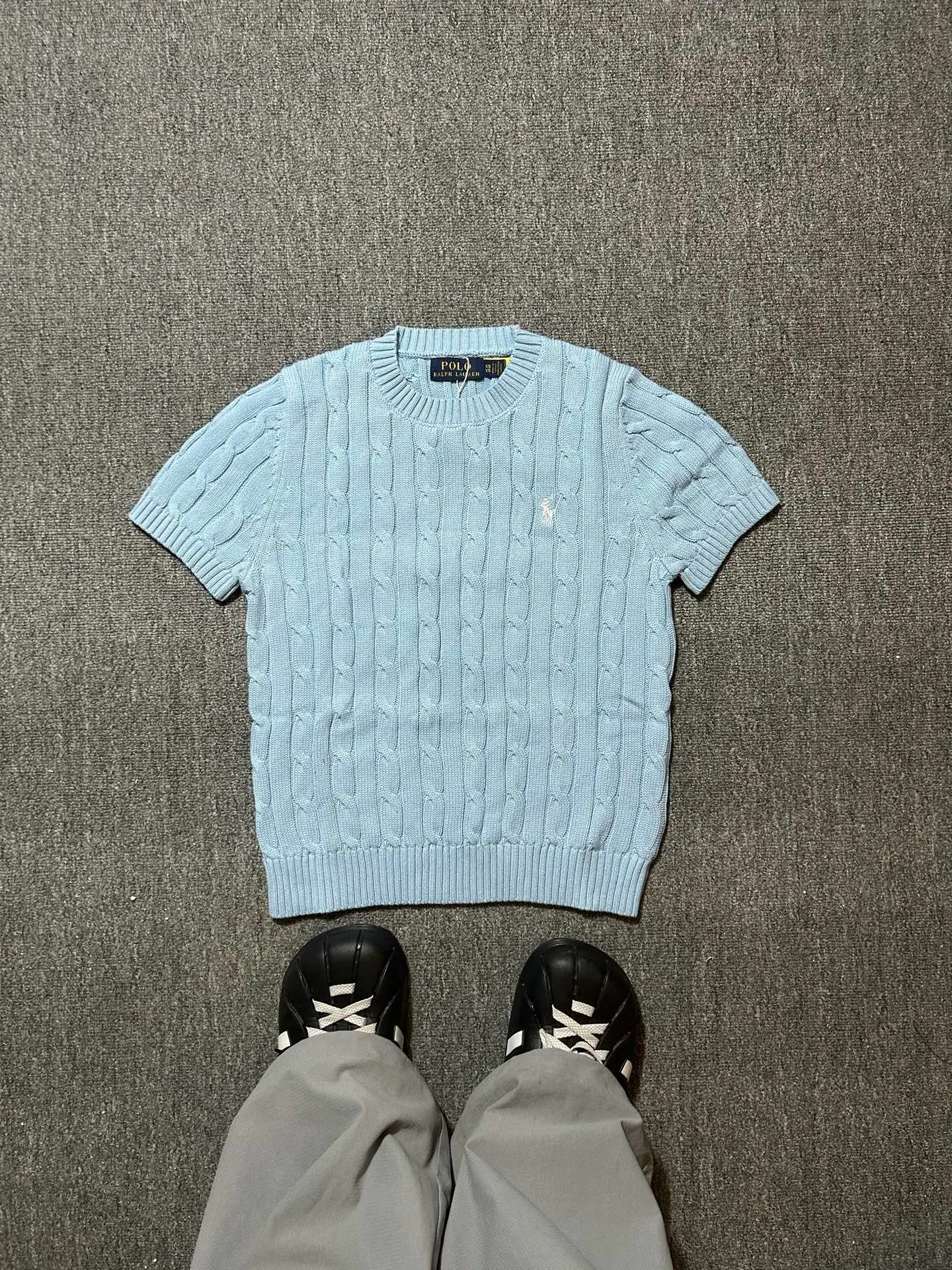 P160 Polo Ralph Lauren SS23 solid color logo embroidered sweater, official website logo on the collar. Scan the QR code to enter the official website and compare the quality at will. Size: XS-L